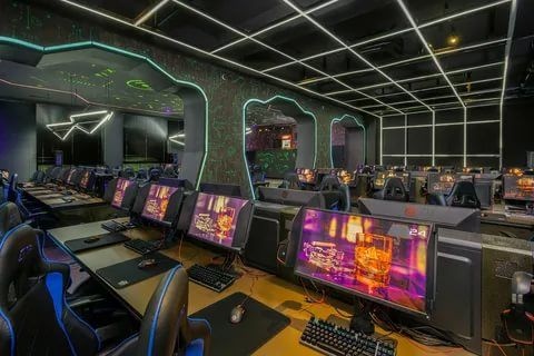 Действующий и прибыльный компьютерный клуб